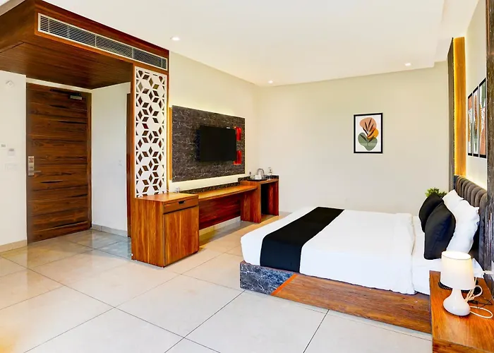 Superior King Room
